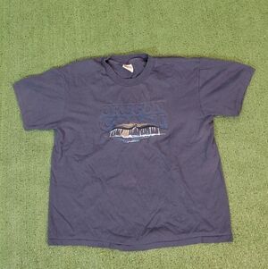 VINTAGE Oregon Coast Whale Embroidered T Shirt Size Large
